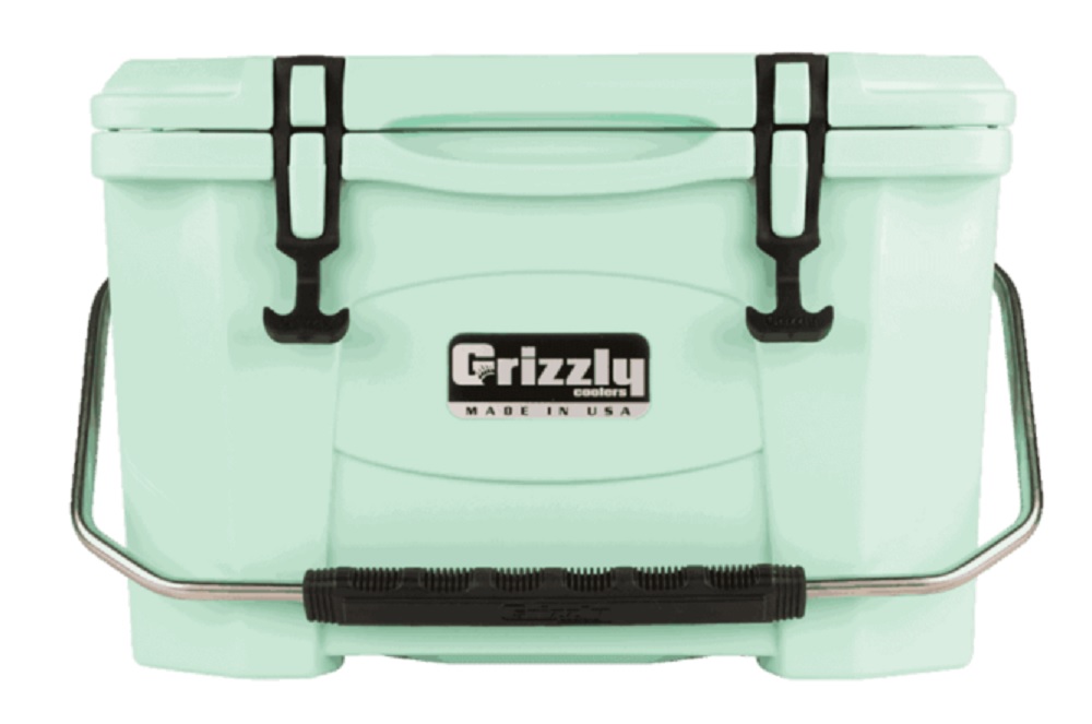 Grizzly 20 quart Cooler in Seafoam