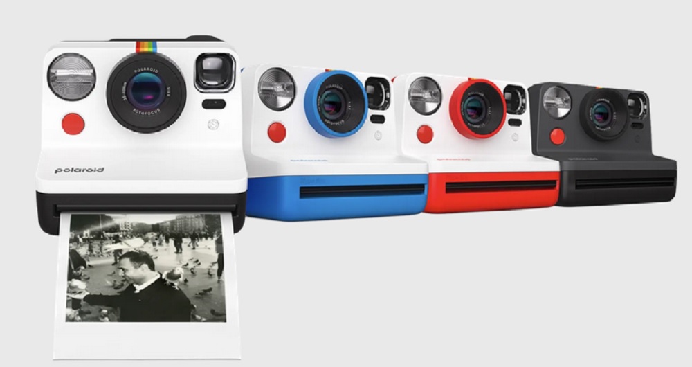 Polaroid Now Generation 2 i-Type Instant Camera in Red