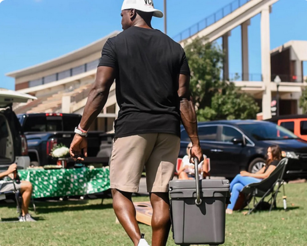 20 Quart Charcoal Cooler