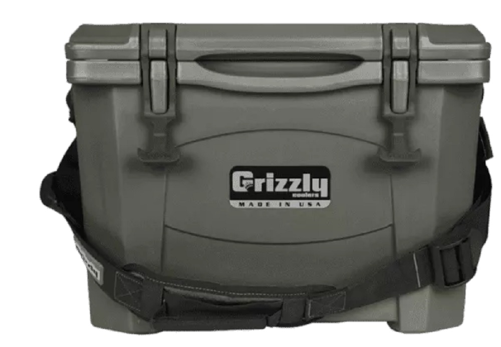 Grizzly 15 Quart Cooler in Lunar Green