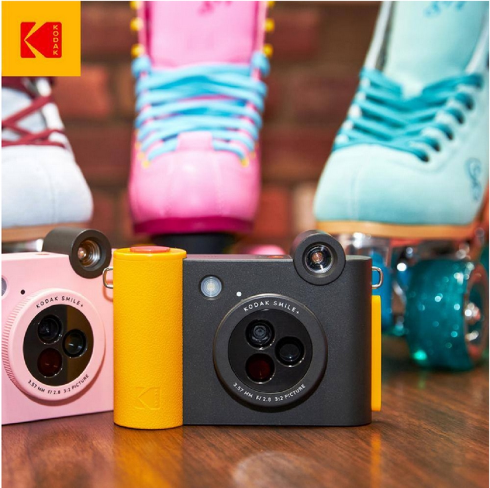 Kodak Smile+ Instant Print digital camera Black