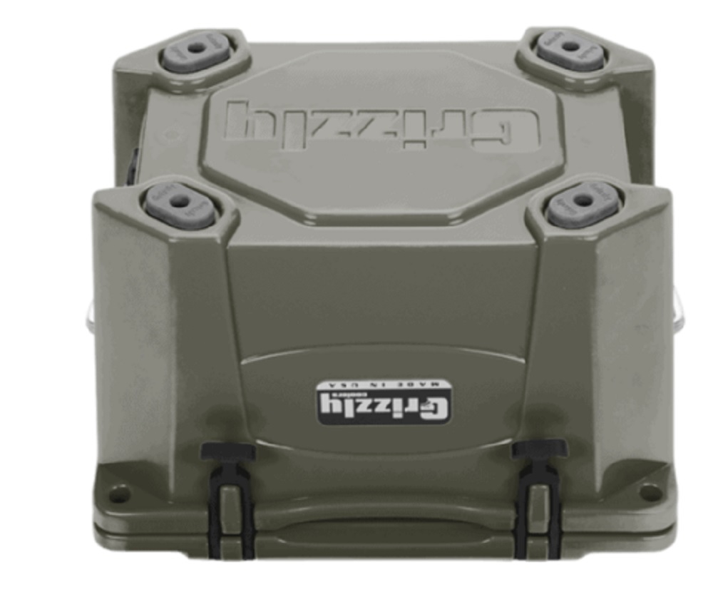 Grizzly 20 quart Cooler in Lunar Green